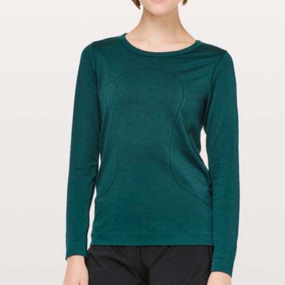 Lululemon Long Sleeve Crew Neck Green T-Shirt Lightweight